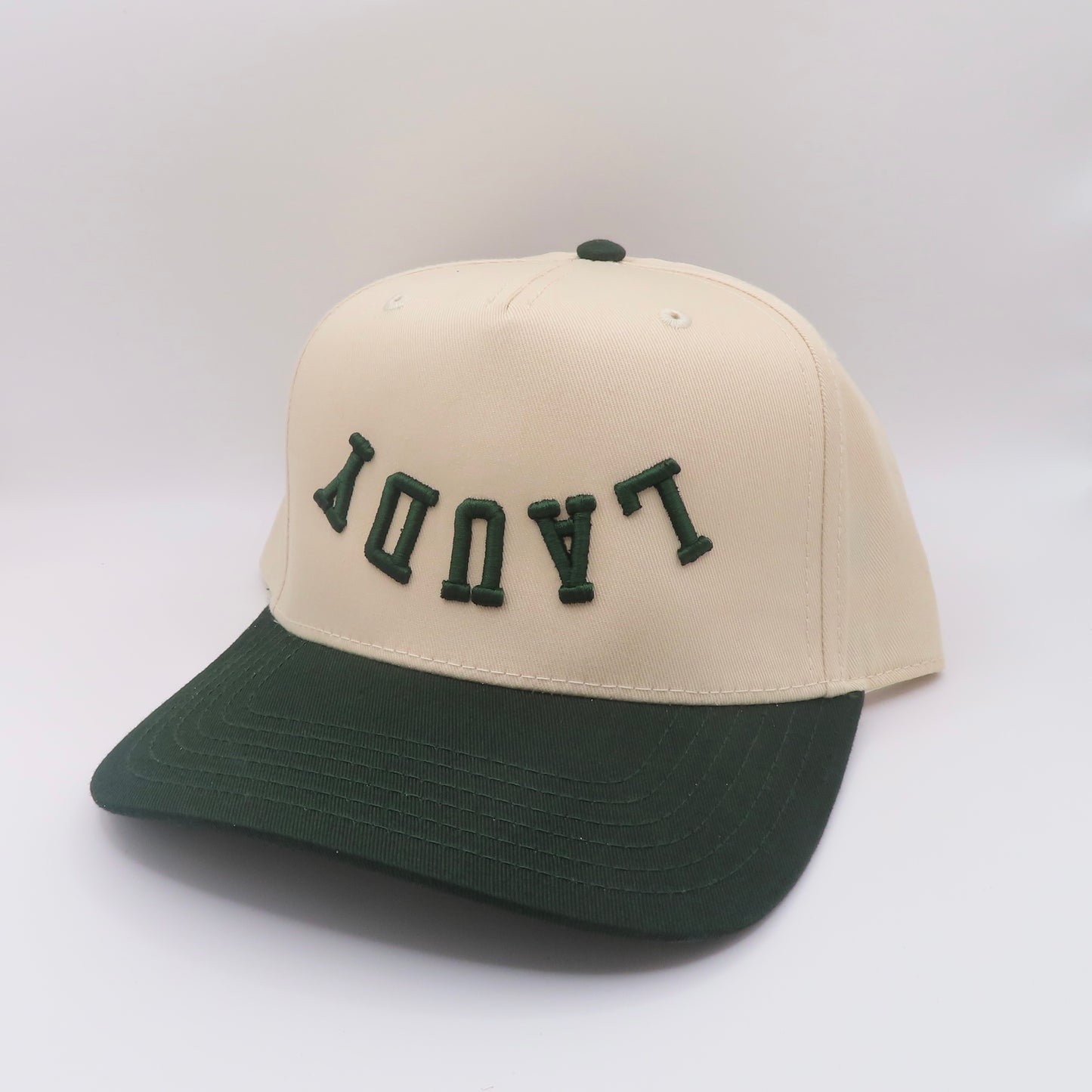 The Laudy Hat - Natural/Dk Green