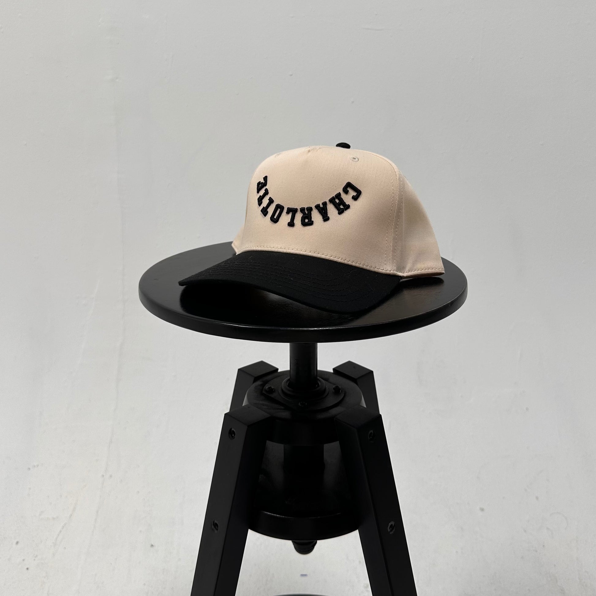 The Charlotte Hat - Natural/Black – mjmt-apparel