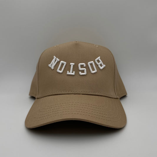 The Boston Hat - Tan/White